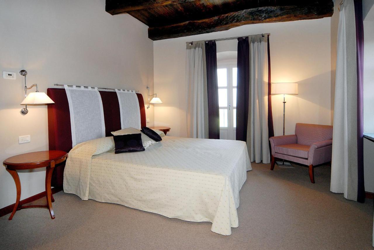 Hotel Antico Podere Propano Saluzzo Exterior foto